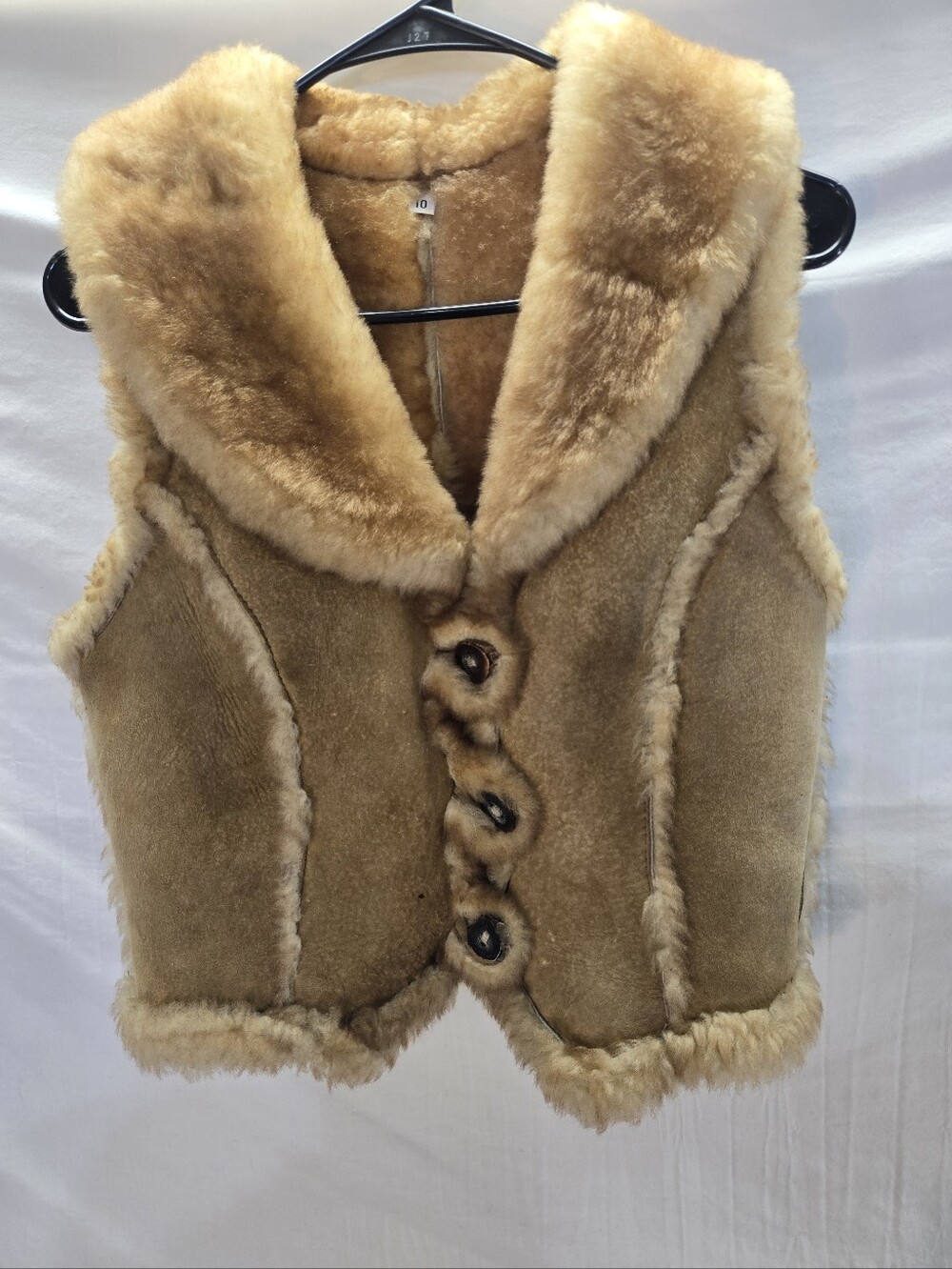 Vintage 70s Women's Size 10 Fox Fur Collar Shearling Vest Wood Buttons